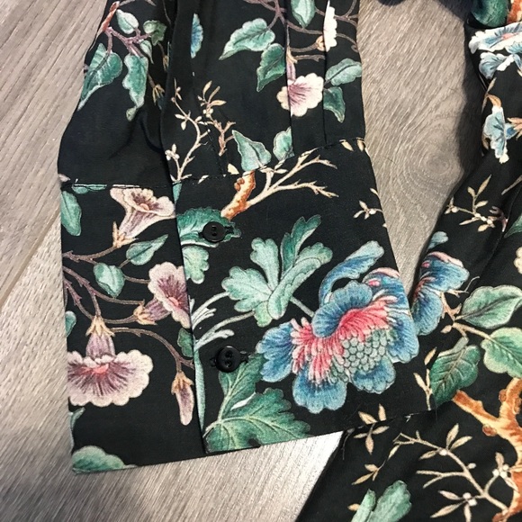 Zara NWT floral blouse - Picture 4 of 8